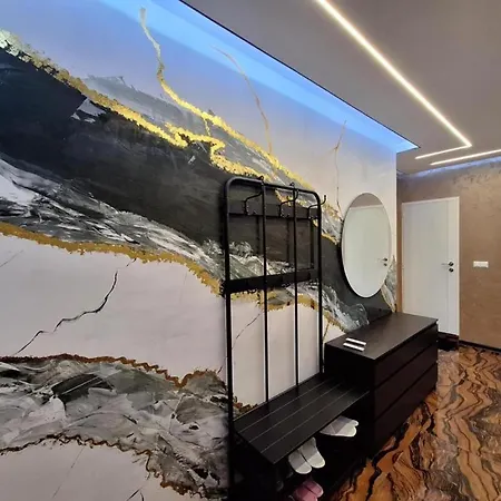 Ocean Wave 2br Free Parking Apartment *