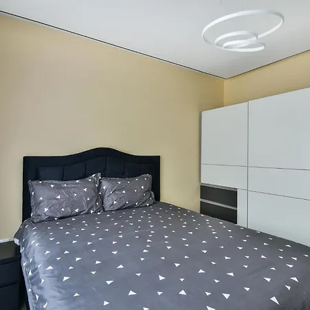Ocean Wave 2br Free Parking Apartment *